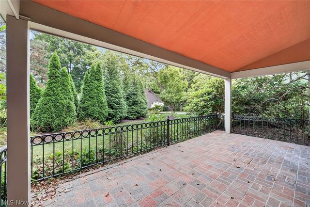 333 N Portage Path 39, Akron, OH 44303