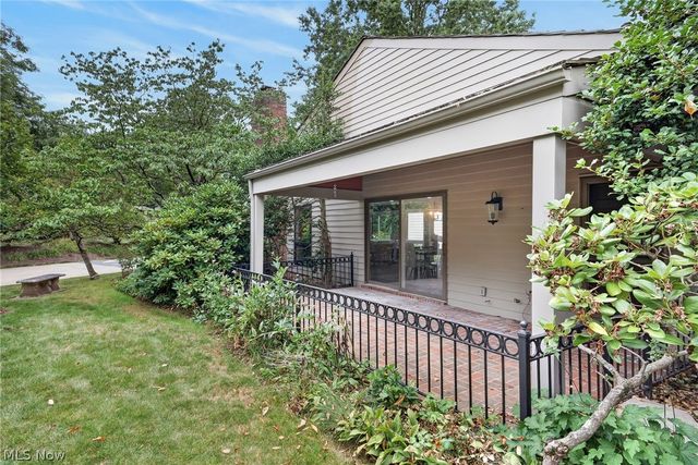 333 N Portage Path 39, Akron, OH 44303
