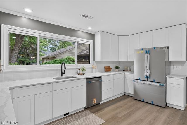 333 N Portage Path 39, Akron, OH 44303