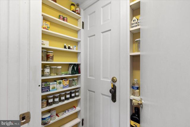 2816 27TH ST NW, Washington, DC 20008