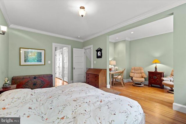 2816 27TH ST NW, Washington, DC 20008