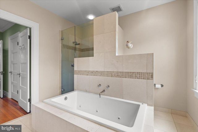 2816 27TH ST NW, Washington, DC 20008