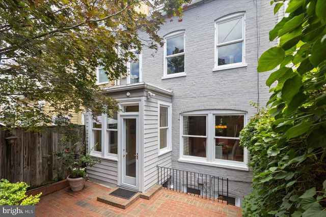 2816 27TH ST NW, Washington, DC 20008