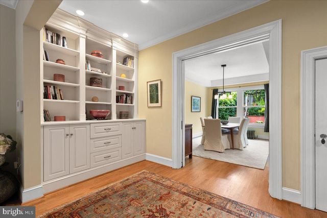 2816 27TH ST NW, Washington, DC 20008