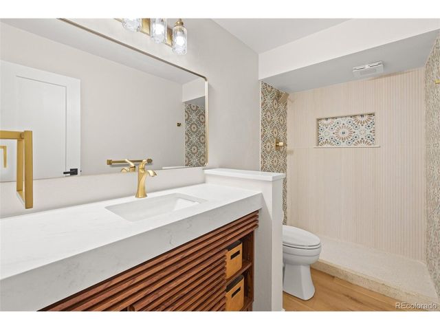 460 S Marion Pkwy B-254, Denver, CO 80209