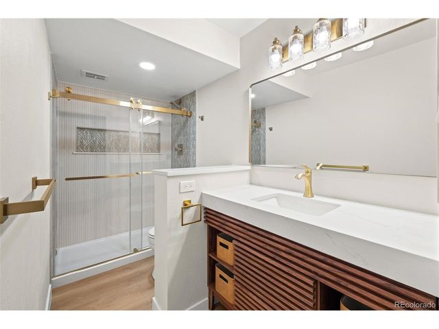 460 S Marion Pkwy B-254, Denver, CO 80209