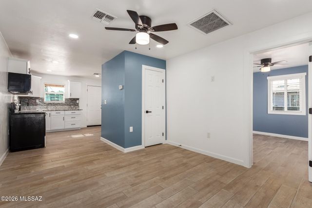 1132 E 27th Street, Tucson, AZ 85713