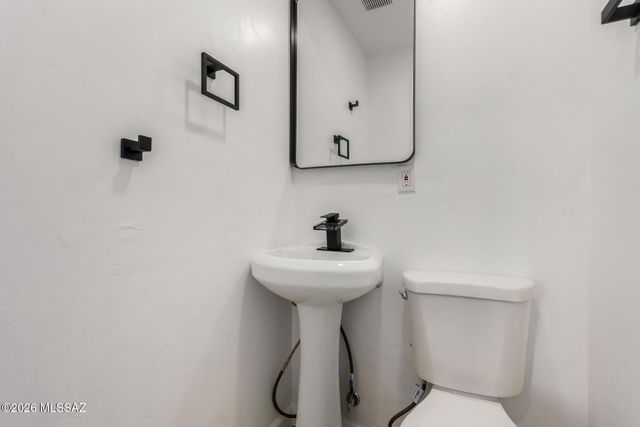 1132 E 27th Street, Tucson, AZ 85713