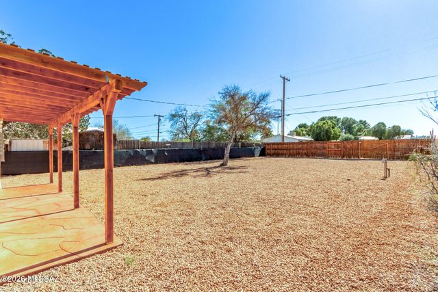 1132 E 27th Street, Tucson, AZ 85713