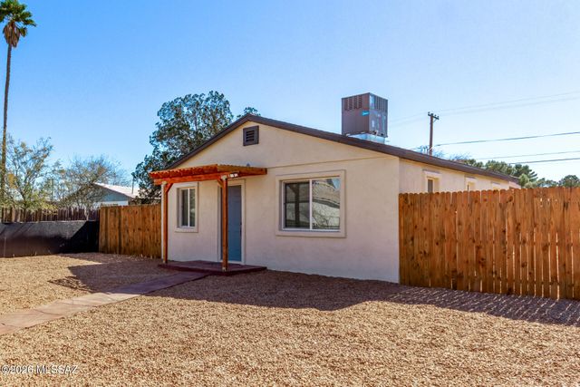 1132 E 27th Street, Tucson, AZ 85713