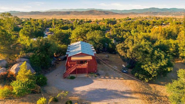 16960 Whirlwind Lane, Ramona, CA 92065