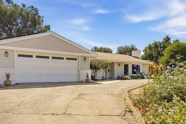 16960 Whirlwind Lane, Ramona, CA 92065