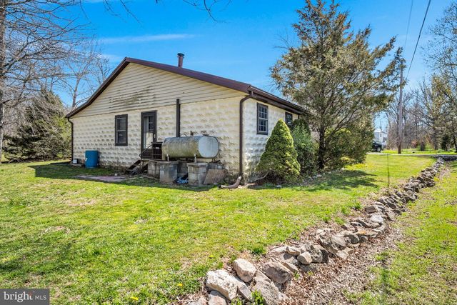 407 POTATO ROAD, Carlisle, PA 17015