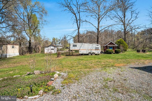 407 POTATO ROAD, Carlisle, PA 17015