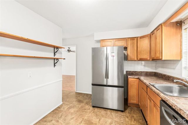 767 Wenneker Drive, St Louis, MO 63124