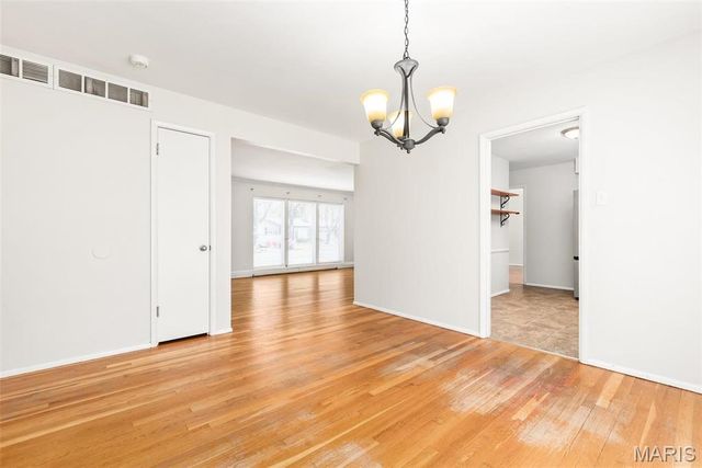 767 Wenneker Drive, St Louis, MO 63124