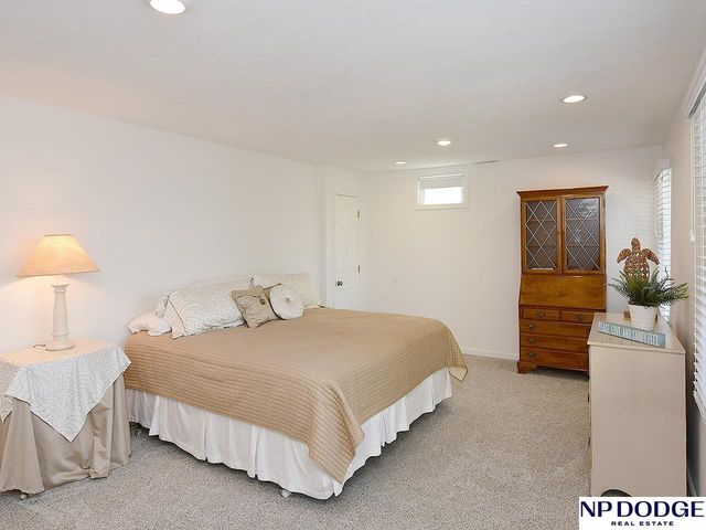 104 Ginger Cove Road, Valley, NE 68064