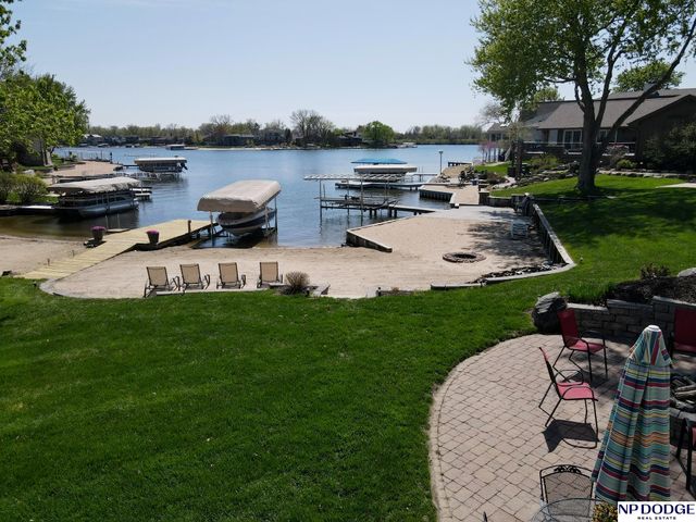 104 Ginger Cove Road, Valley, NE 68064