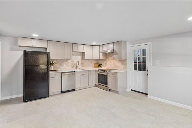 1545 West Tremont Street, Allentown City, PA 18102