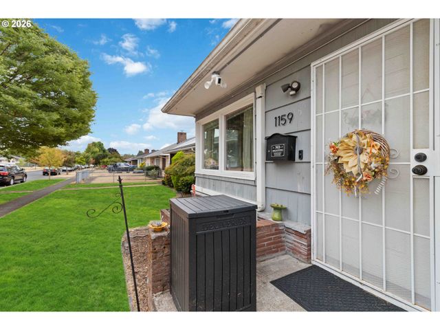 1159 19TH Ave, Longview, WA 98632