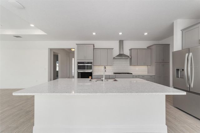 8408 SW 101ST AVENUE, Ocala, FL 34481