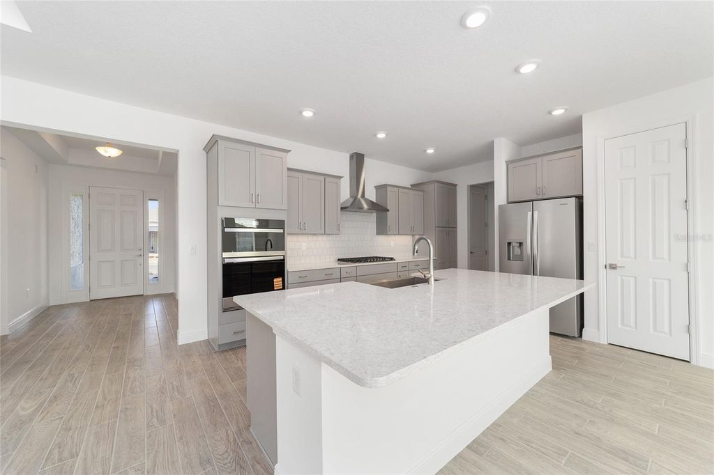 Image 20 of property listing at 8408 SW 101ST AVENUE, Ocala, FL 34481