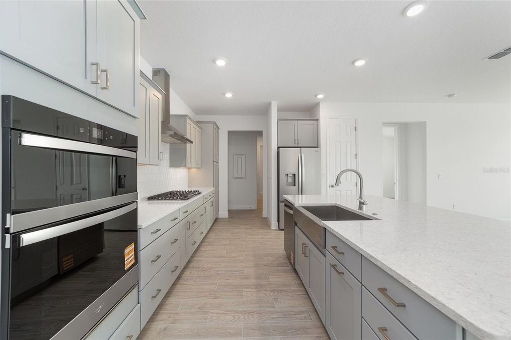 Image 21 of property listing at 8408 SW 101ST AVENUE, Ocala, FL 34481