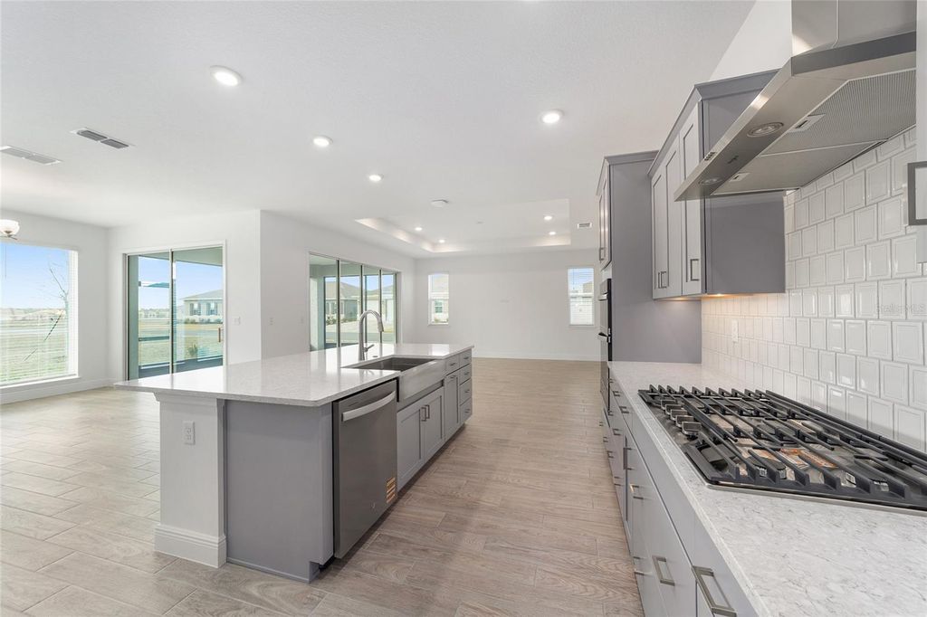 Image 23 of property listing at 8408 SW 101ST AVENUE, Ocala, FL 34481