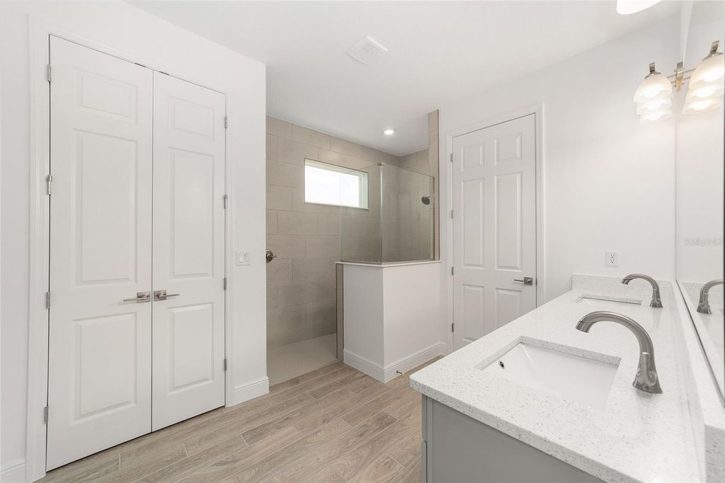 Image 26 of property listing at 8408 SW 101ST AVENUE, Ocala, FL 34481