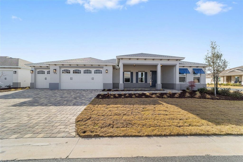 Image 4 of property listing at 8408 SW 101ST AVENUE, Ocala, FL 34481