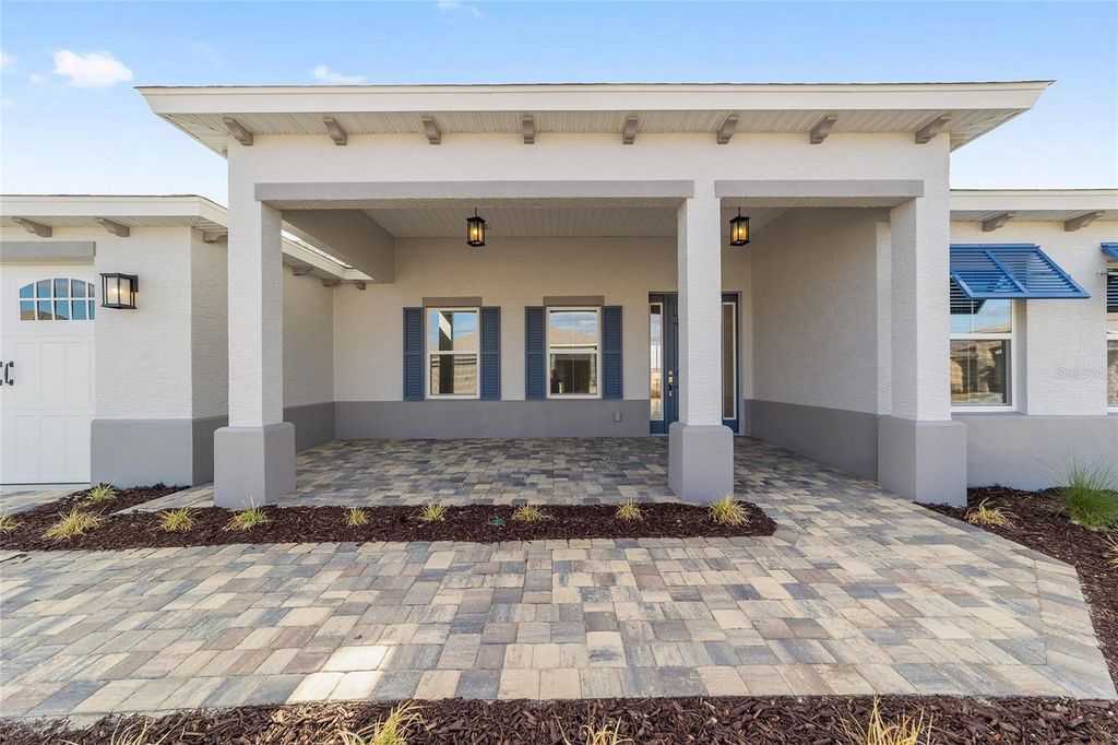 Image 8 of property listing at 8408 SW 101ST AVENUE, Ocala, FL 34481