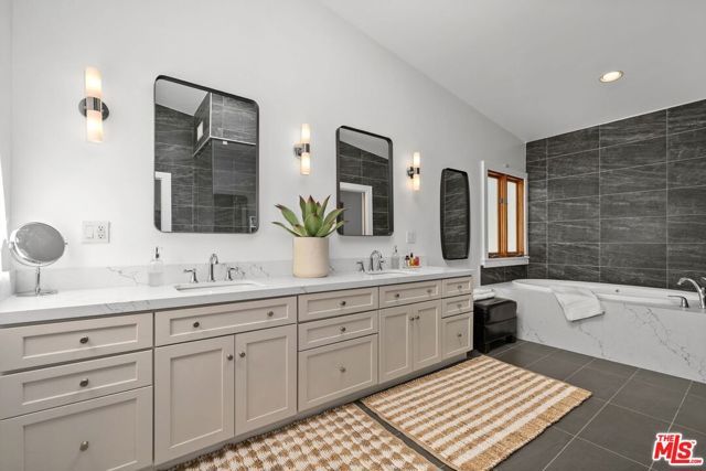 2601 Nichols Canyon Road, Los Angeles, CA 90046