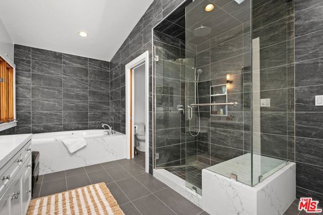 2601 Nichols Canyon Road, Los Angeles, CA 90046