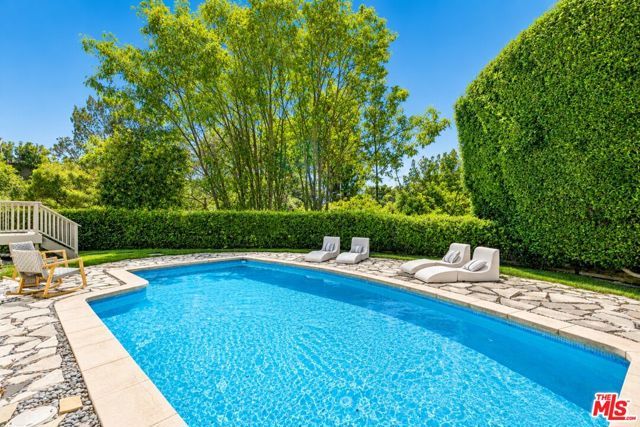 2601 Nichols Canyon Road, Los Angeles, CA 90046