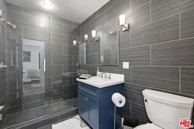 2601 Nichols Canyon Road, Los Angeles, CA 90046