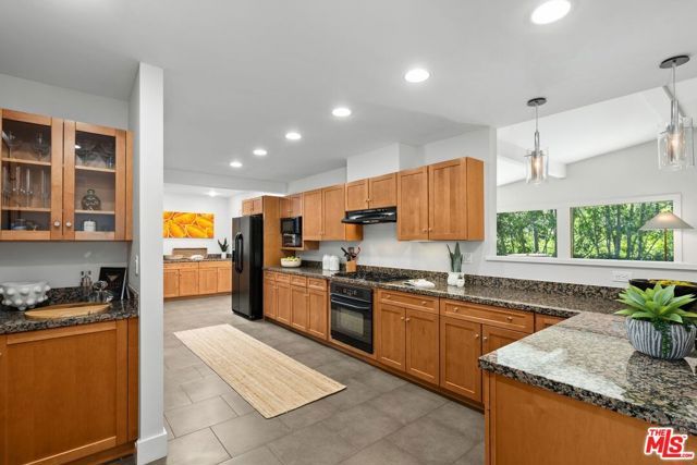 2601 Nichols Canyon Road, Los Angeles, CA 90046