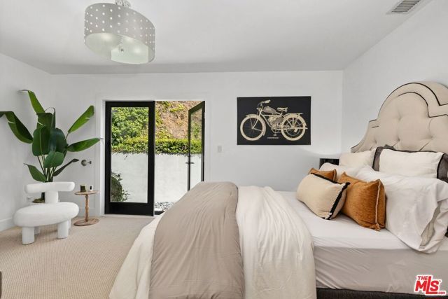 2601 Nichols Canyon Road, Los Angeles, CA 90046