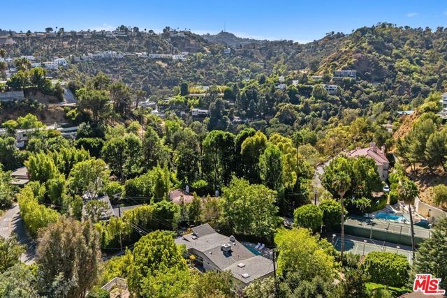 2601 Nichols Canyon Road, Los Angeles, CA 90046