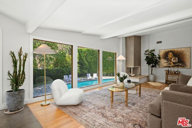 2601 Nichols Canyon Road, Los Angeles, CA 90046