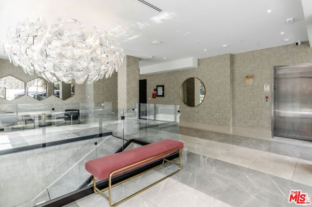105 S Doheny Drive PH2, Los Angeles, CA 90048