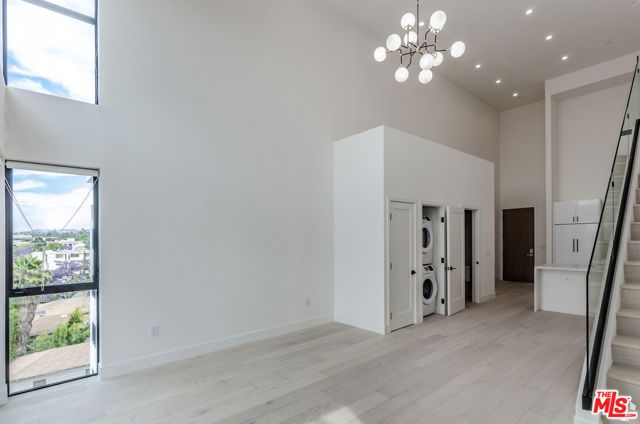105 S Doheny Drive PH2, Los Angeles, CA 90048