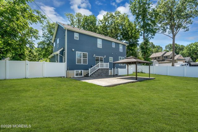 28 Central Avenue B, Toms River, NJ 08753