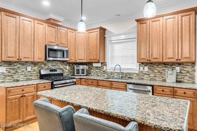 28 Central Avenue B, Toms River, NJ 08753