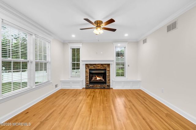 28 Central Avenue B, Toms River, NJ 08753