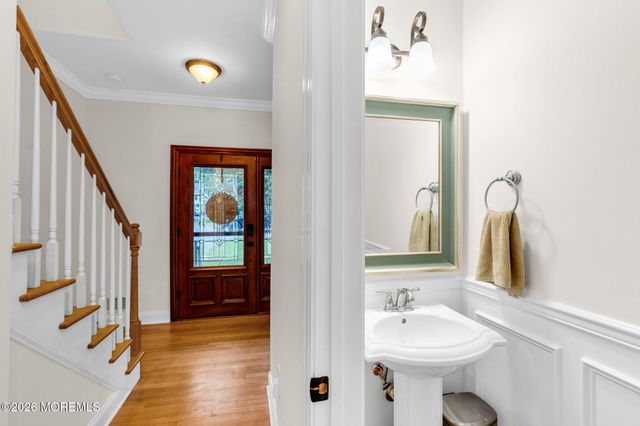 28 Central Avenue B, Toms River, NJ 08753