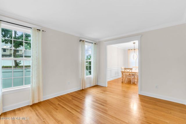 28 Central Avenue B, Toms River, NJ 08753