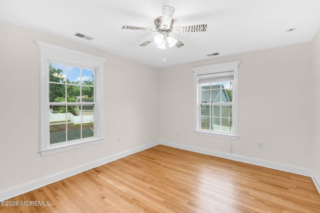 28 Central Avenue B, Toms River, NJ 08753