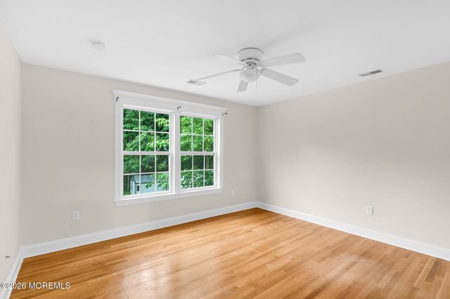 28 Central Avenue B, Toms River, NJ 08753