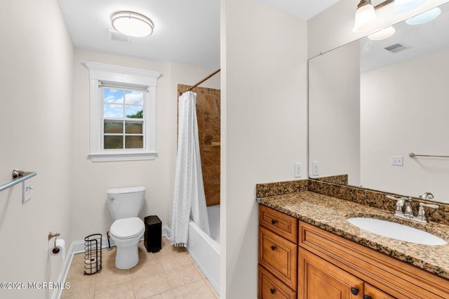28 Central Avenue B, Toms River, NJ 08753