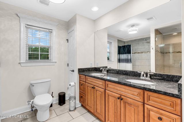 28 Central Avenue B, Toms River, NJ 08753